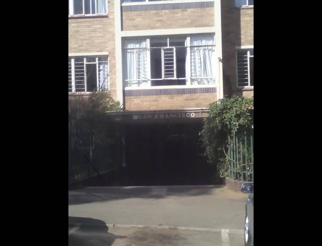 1 BEDROOM APARTMENT FOR SALE IN PARKTOWN